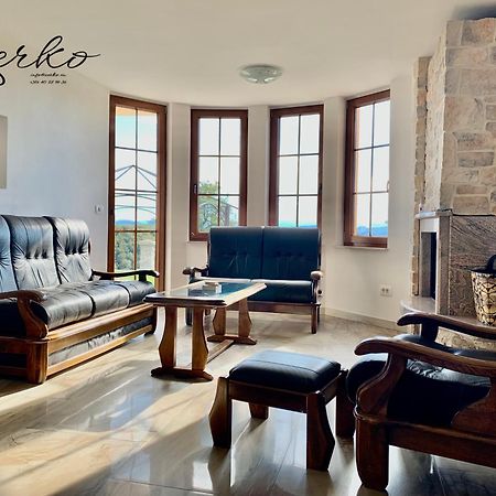 Zerko Holiday Home - Vineyard Chalet With Sauna And Jacuzzi Free Mirna Экстерьер фото